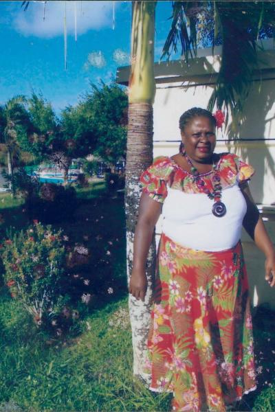 Dona Nilma Apresentao Sambadeiras 2