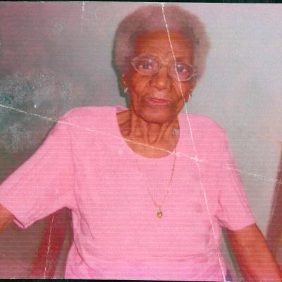 Fotografias De Tia Dina 1