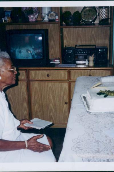 Tia Dina Aniversario 11