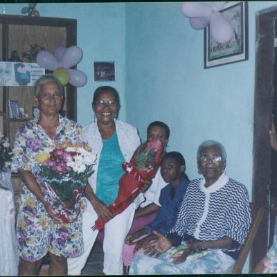 Tia Dina Aniversario 8